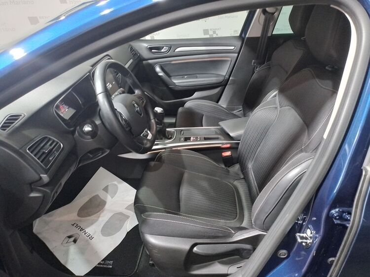 Renault Megane ZEN 140CV foto 6