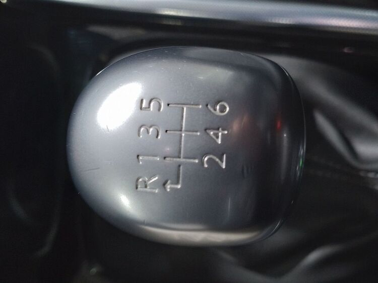 Peugeot 2008 Allure foto 15