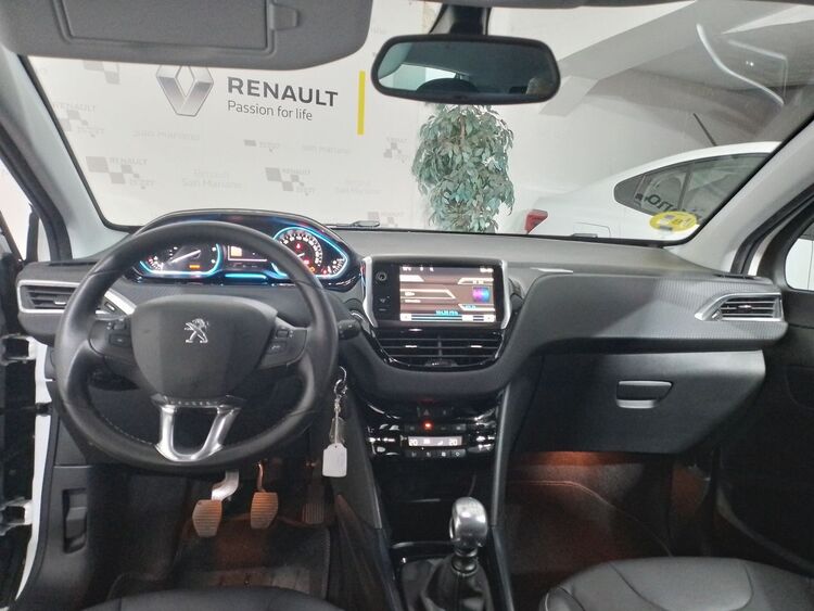 Peugeot 2008 Allure foto 17