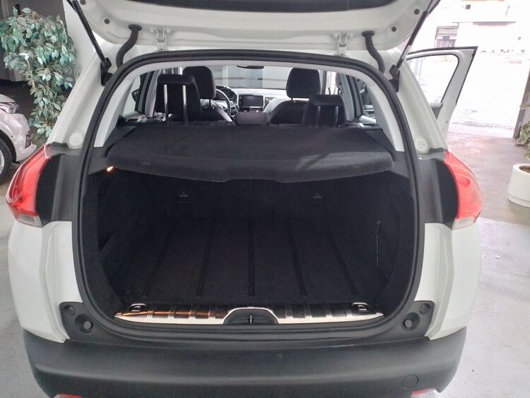 Peugeot 2008 Allure foto 6
