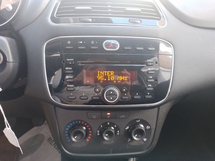 Fiat Punto Pop foto 14