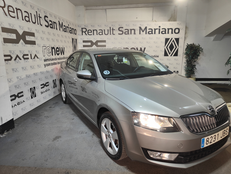 Skoda Octavia Elegance foto 3