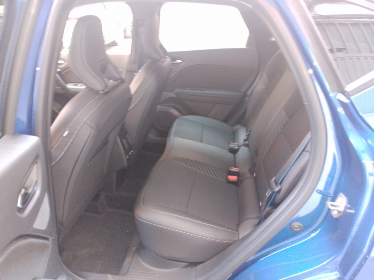 RENAULT NUEVO CAPTUR SPRIT ALPINE FULL HYBRID 145 CV foto 9
