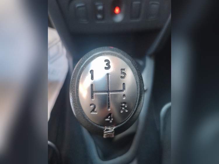 Dacia Sandero Stepway Comfort foto 17