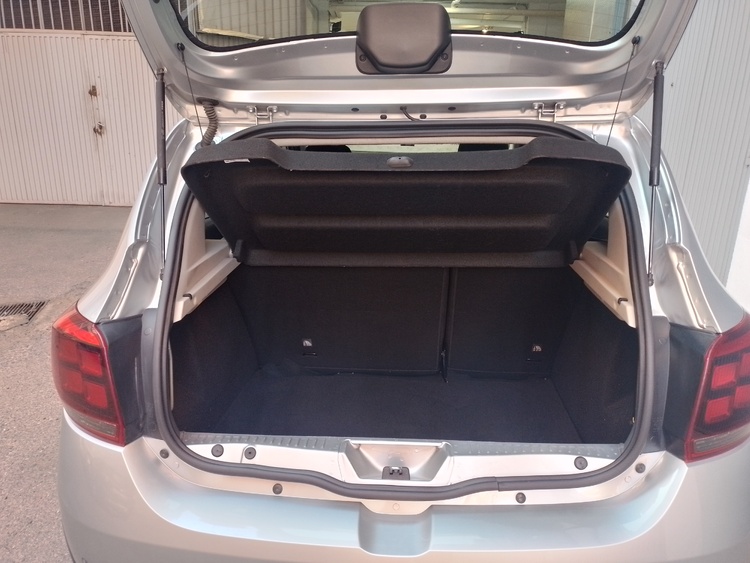 Dacia Sandero Stepway Comfort foto 18