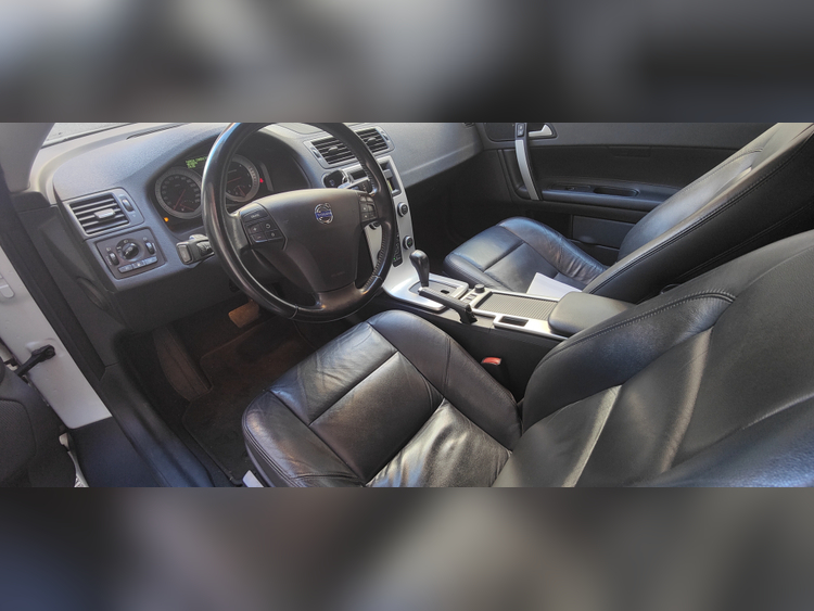 Volvo C70 2.0 D Momentum foto 8