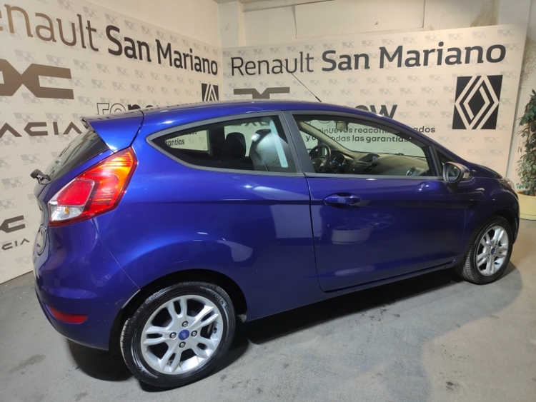 Ford Fiesta Black&White Edition foto 4