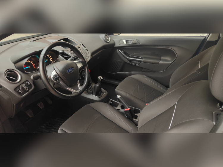 Ford Fiesta Black&White Edition foto 8