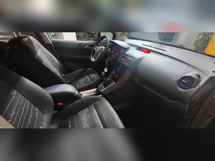 Opel Meriva Enjoy foto 12