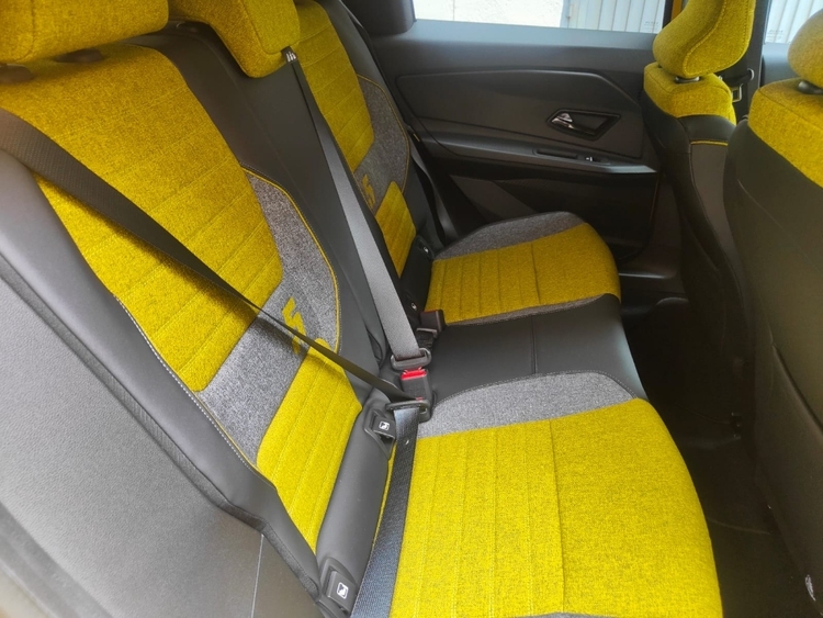 Renault 5 E-Tech 150 Comfort Range Iconic Five foto 8