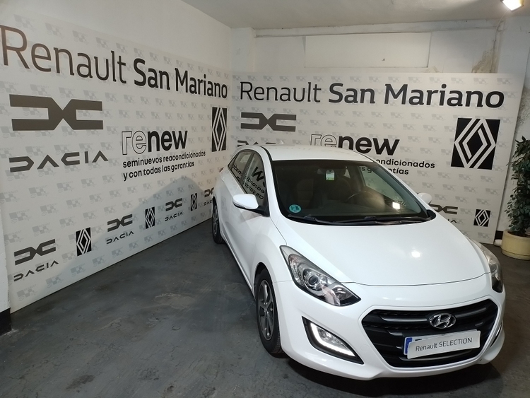 Hyundai i30 Tecno Bluedrive foto 3