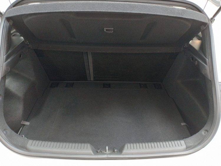 Hyundai i30 Tecno Bluedrive foto 10