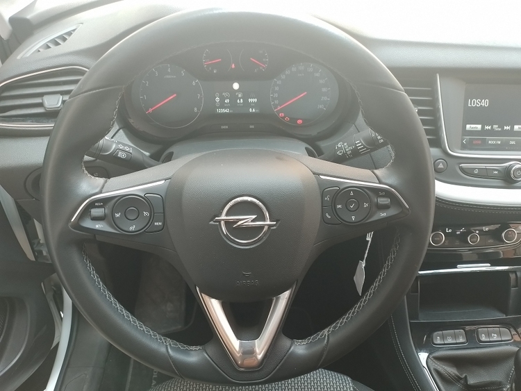 Opel Grandland X Selective foto 12