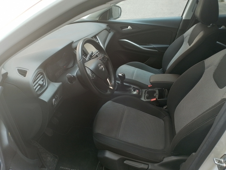 Opel Grandland X Selective foto 6