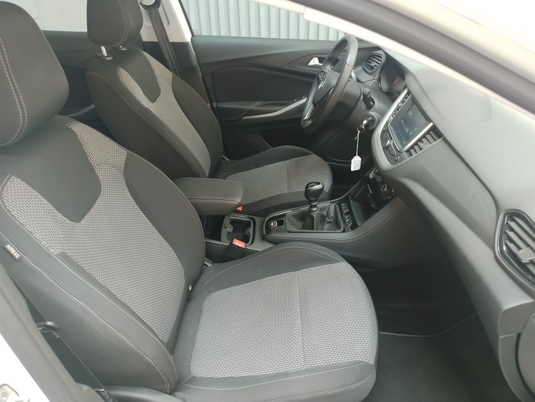 Opel Grandland X Selective foto 7