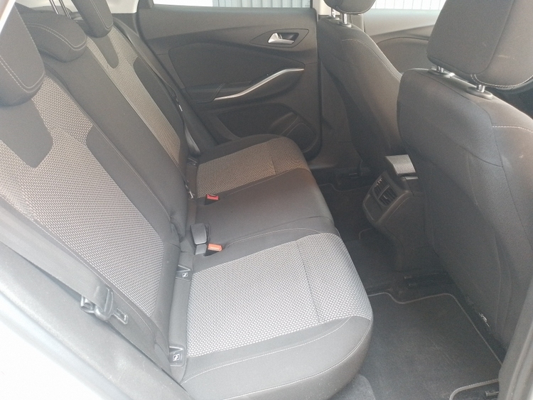 Opel Grandland X Selective foto 8