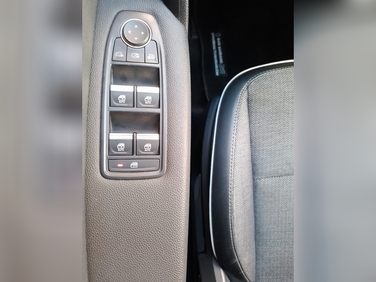 Renault Captur II Zen foto 13