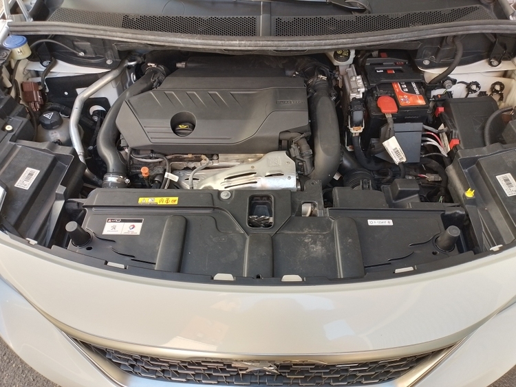 Peugeot 5008 GT Line foto 15