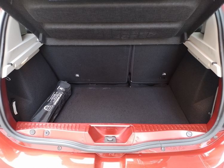 Dacia Sandero Comfort foto 10