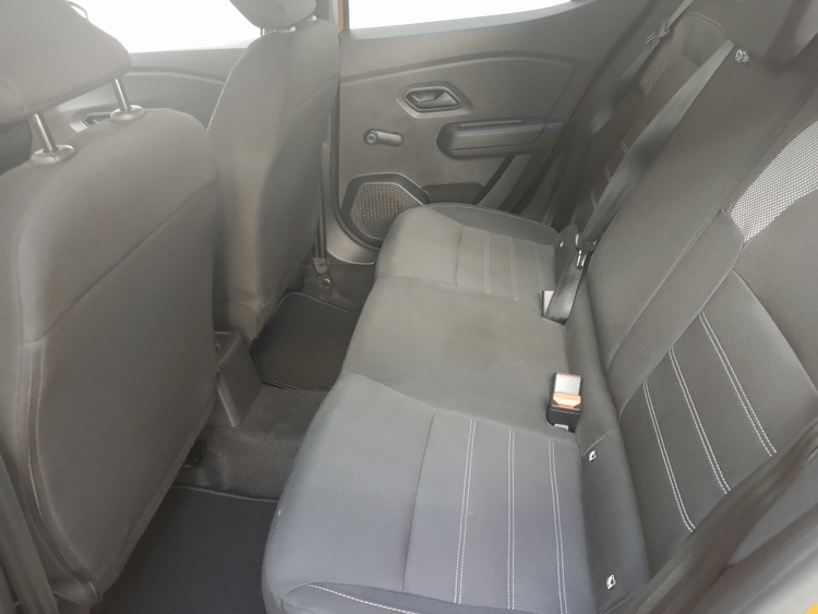 Dacia Sandero Stepway Essential foto 9