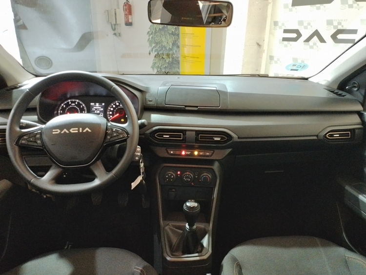 Dacia Sandero Stepway Essential foto 11