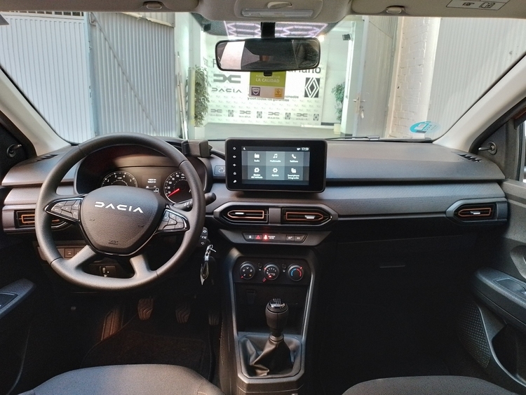DACIA SANDERO STEPWAY ESSENTIAL foto 11