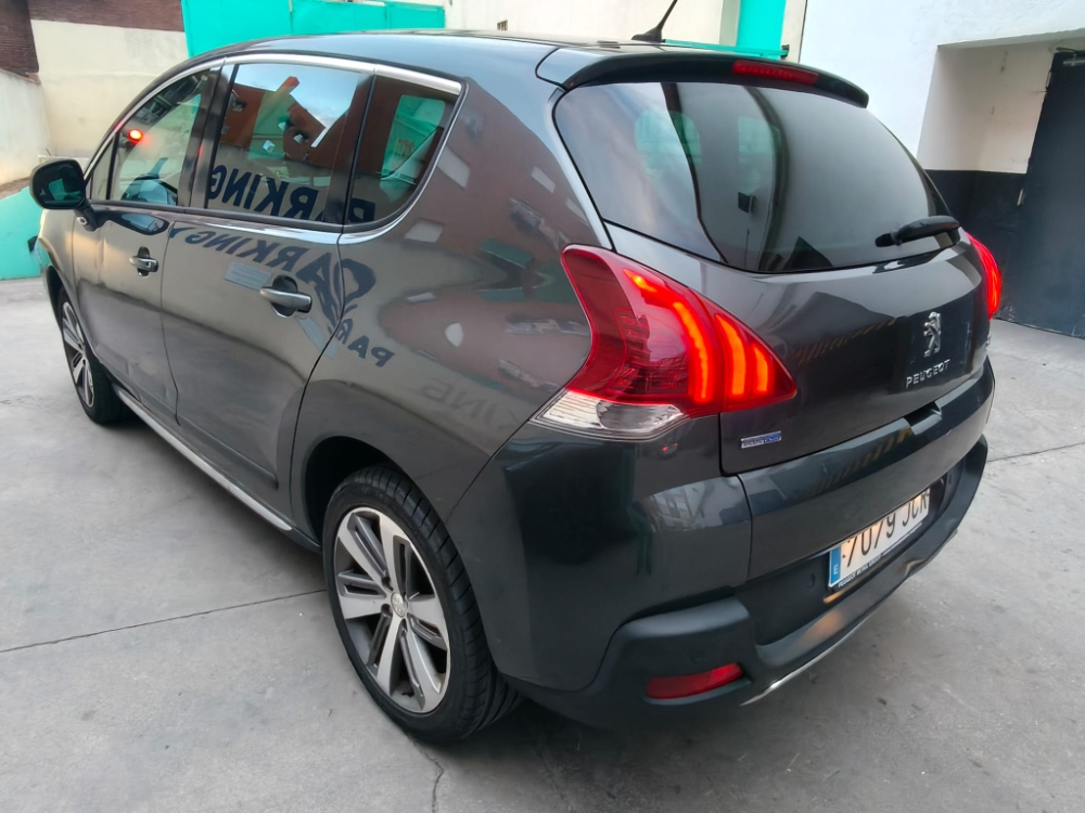 Peugeot 3008 Allure foto 4