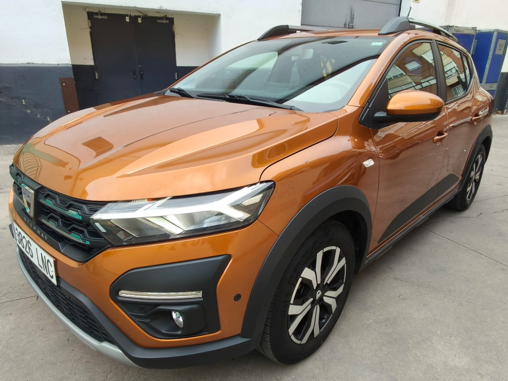 Dacia - Sandero