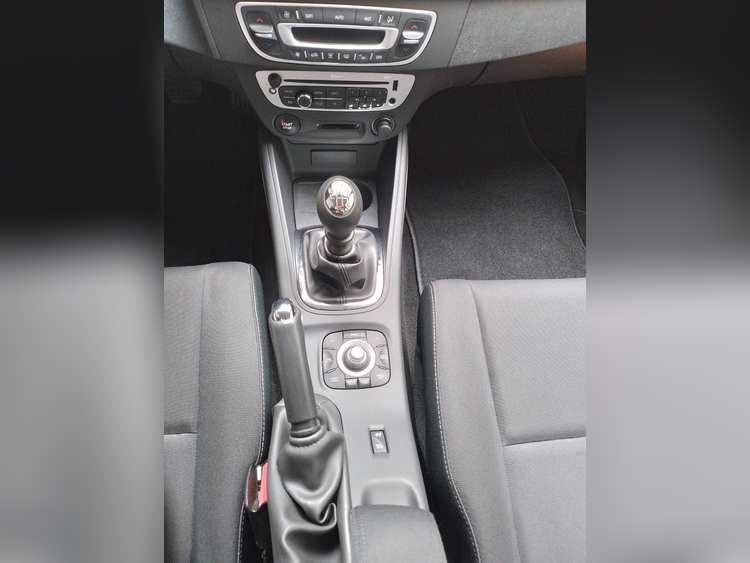 Renault Megane Expression foto 11