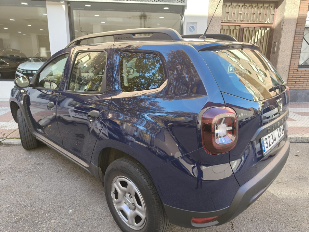 Dacia Duster Essential foto 4