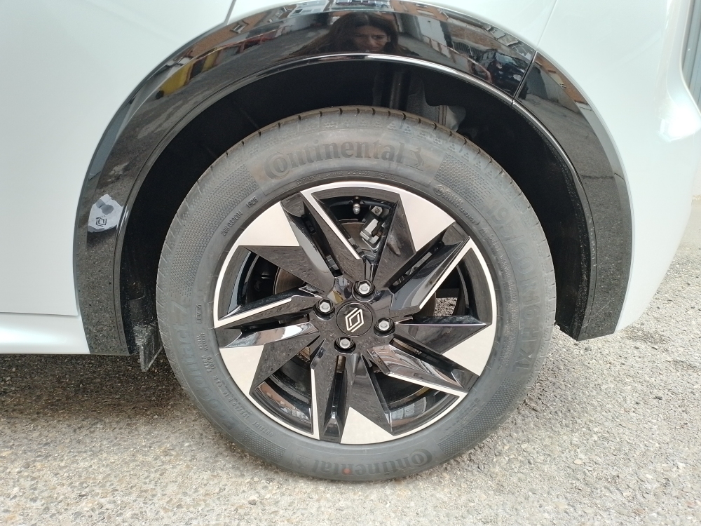 Renault Clio Techno miniatura 13