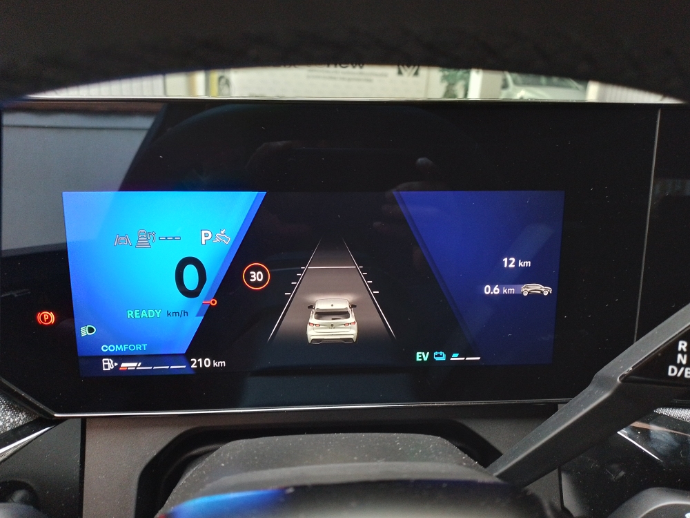 Renault Clio Techno miniatura 11