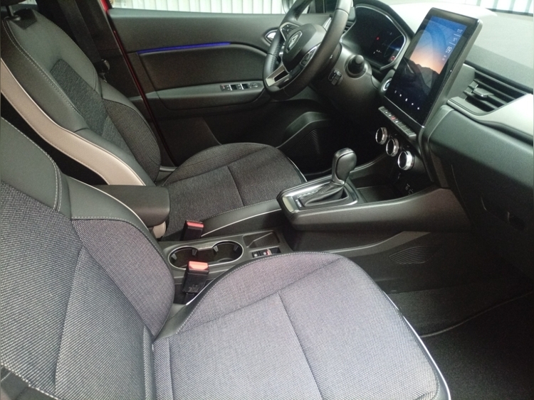 Renault Captur II Techno Fast Track foto 7