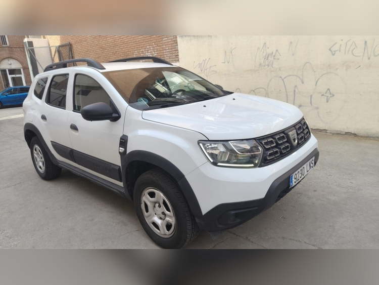 Dacia Duster Essential 4WD foto 3