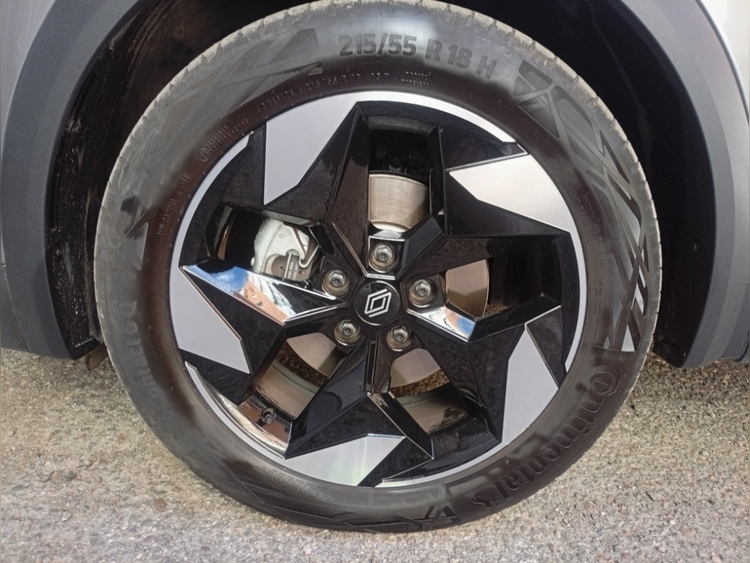 Renault Captur II Techno foto 17