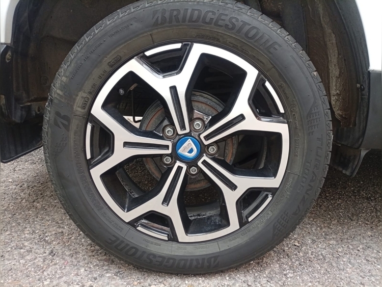 Dacia Duster Anniversary foto 19