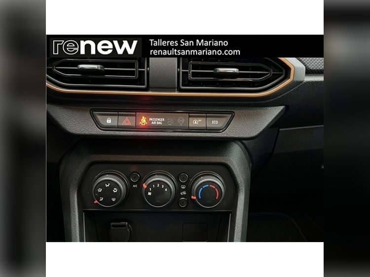 Dacia Sandero Stepway Essential foto 17