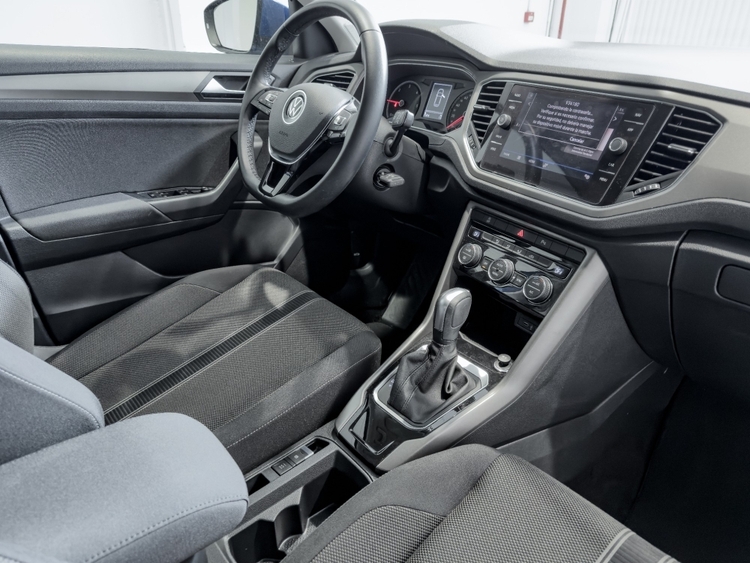 Volkswagen T-Roc Advance foto 19