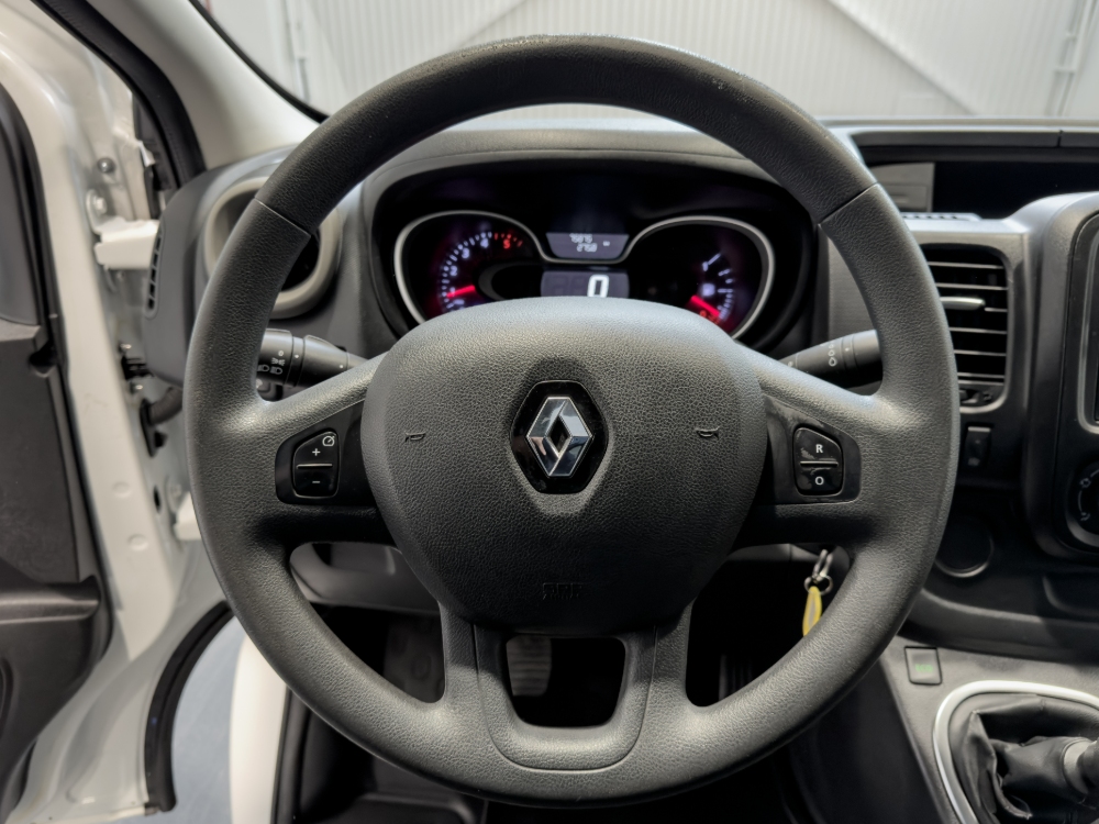 Renault Trafic L1H1 2,7t miniatura 12
