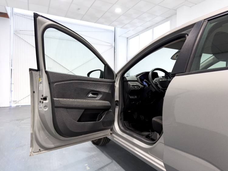Dacia Sandero Expression foto 12