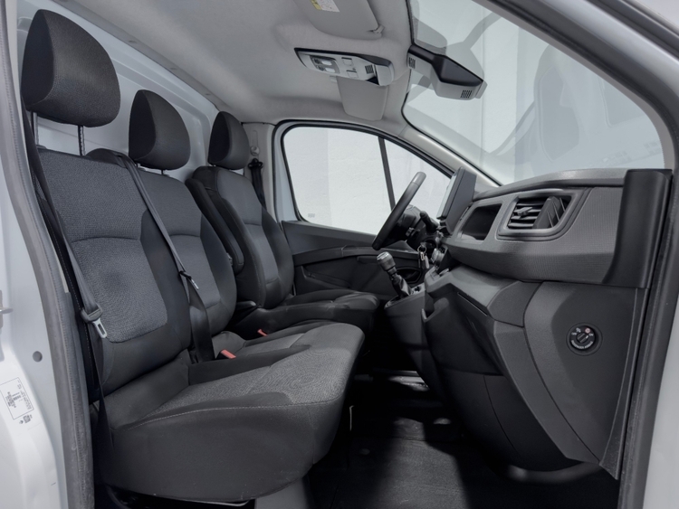Renault Trafic L1H1 2,8t foto 26