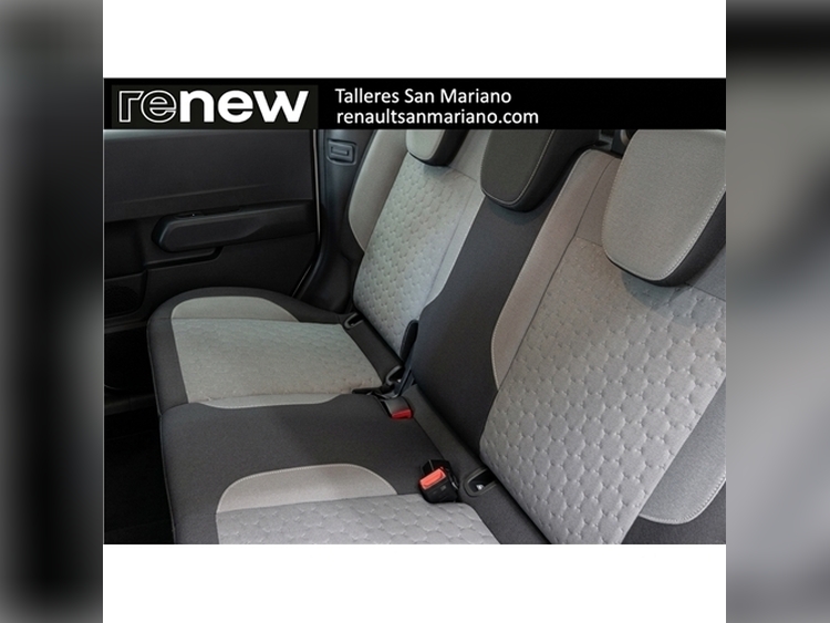 Ford Tourneo Courier Titanium foto 9