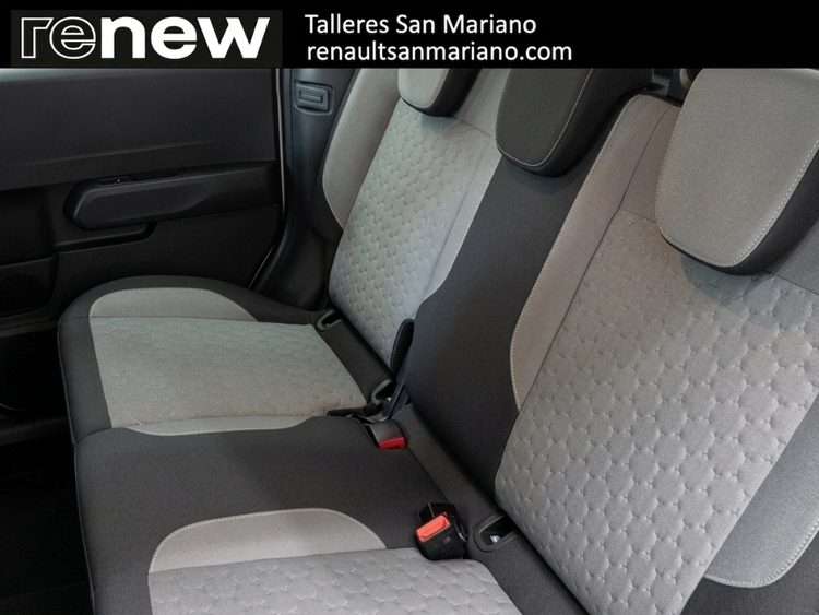 Ford Tourneo Courier Titanium foto 10