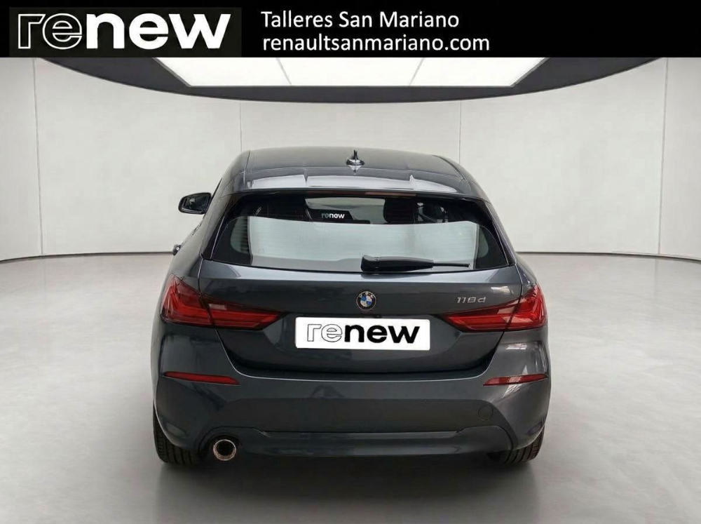 BMW Serie 1 116 d foto 7
