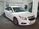 Chevrolet Cruze LS + miniatura 2