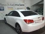 Chevrolet Cruze LS + miniatura 4